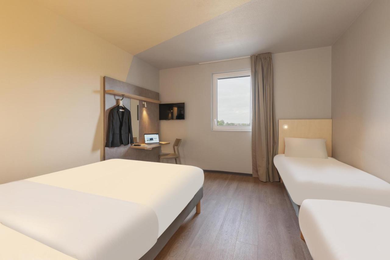 Ibis Budget Mont De Marsan Eksteriør billede